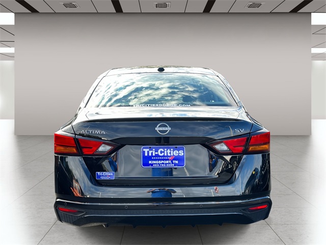 2023 Nissan Altima 2.5 SV photo 4