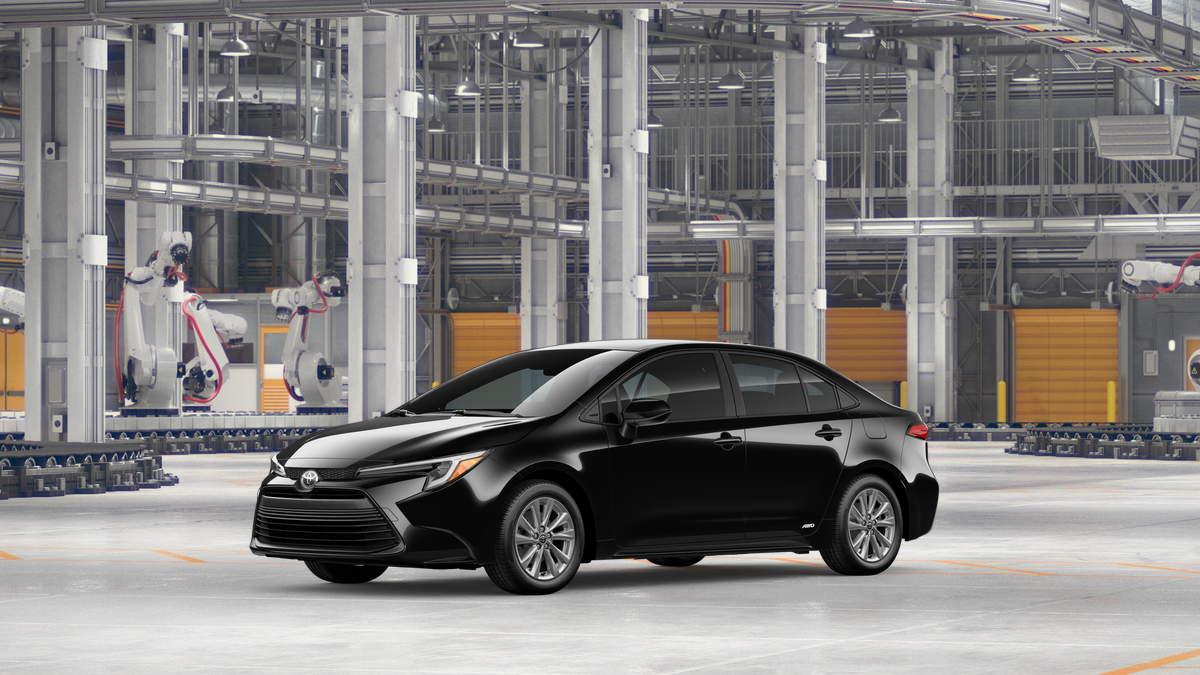 2026 Toyota Corolla Hybrid LE photo 2
