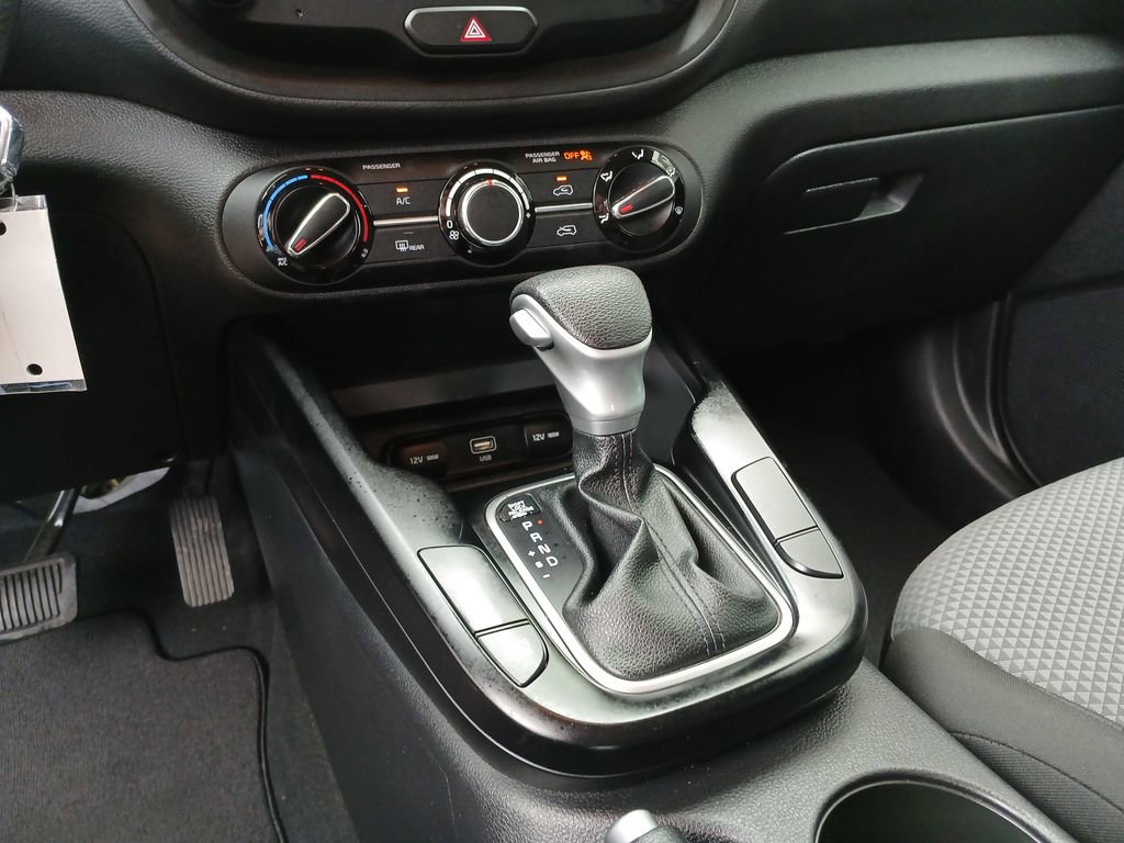 2023 Kia Soul LX photo 10