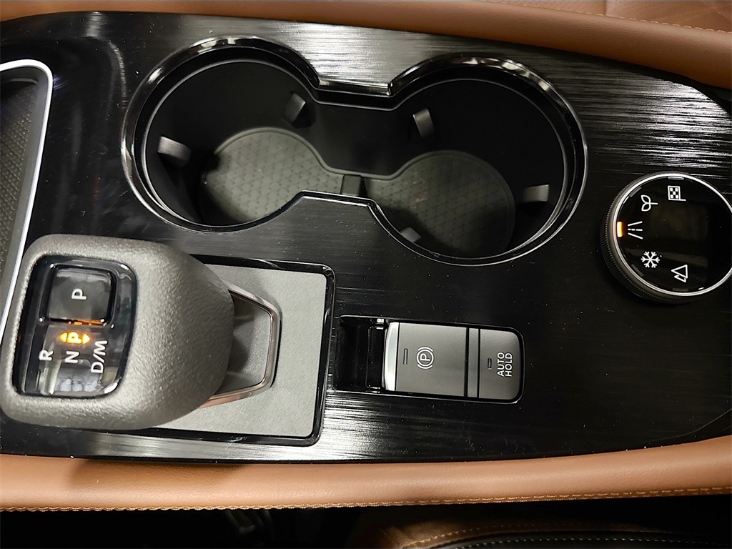 2026 Nissan Rogue Platinum photo 33
