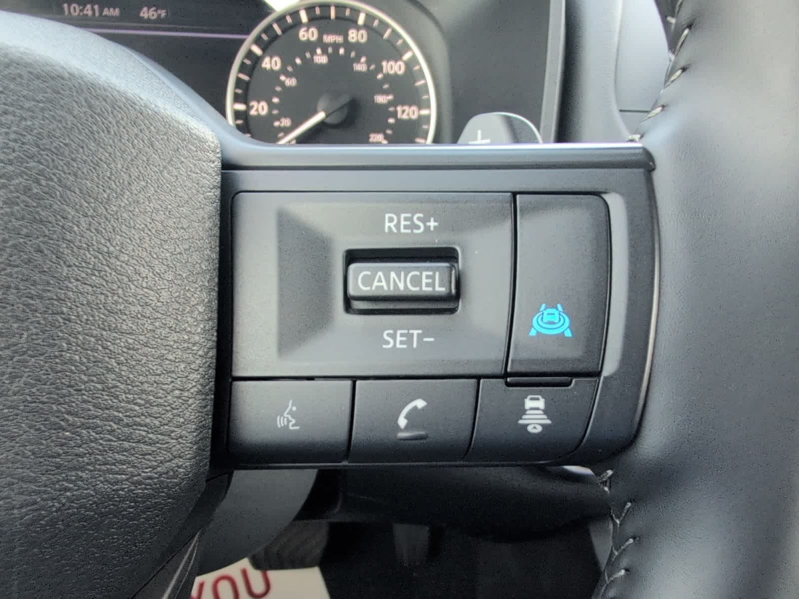 2025 Nissan Rogue SV photo 24