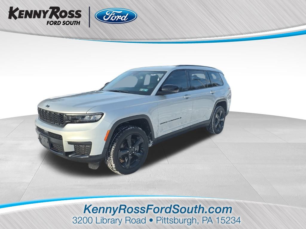 2023 Jeep Grand Cherokee L Altitude's photo