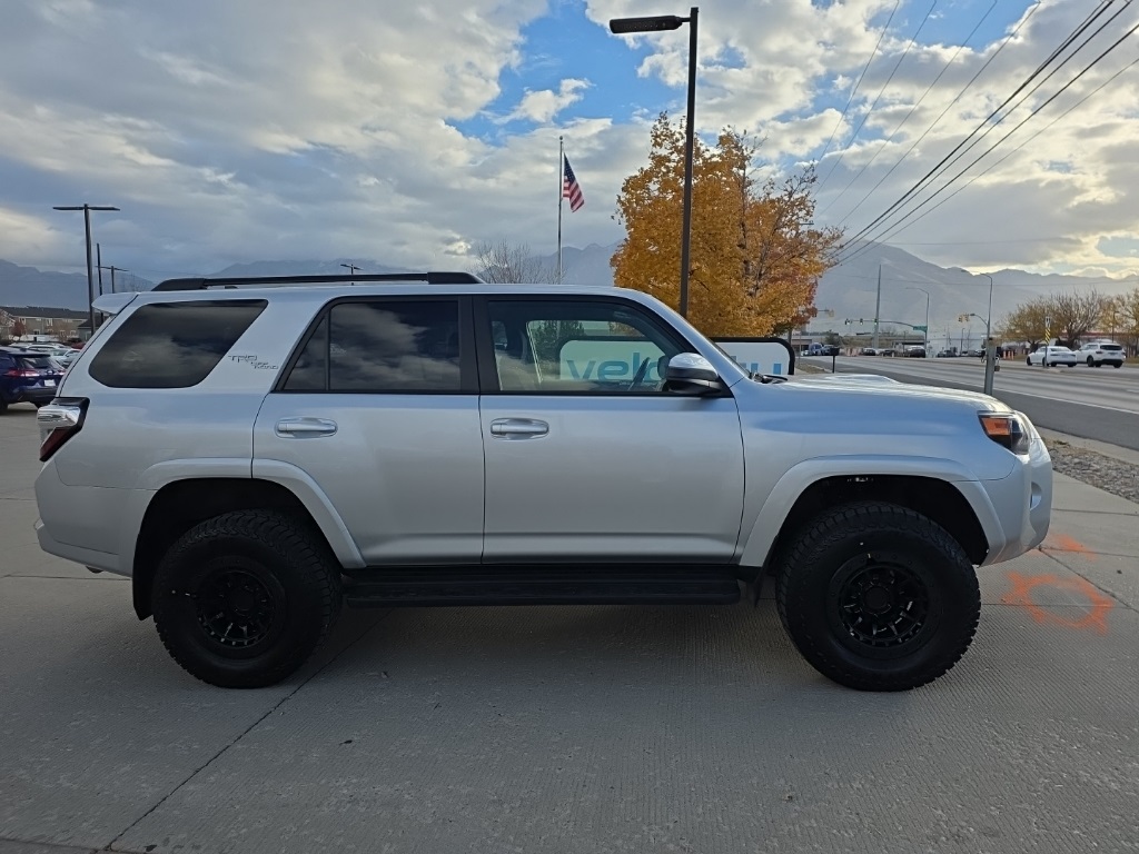2024 Toyota 4Runner TRD Off-Road's photo