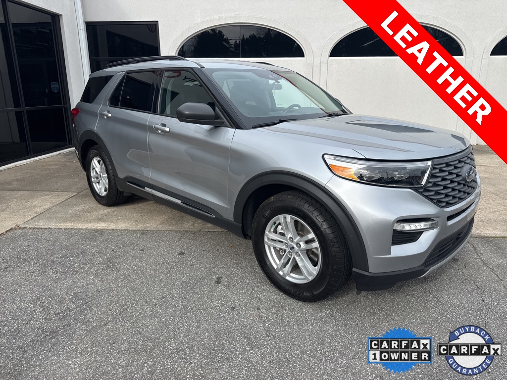 2023 Ford Explorer XLT's photo