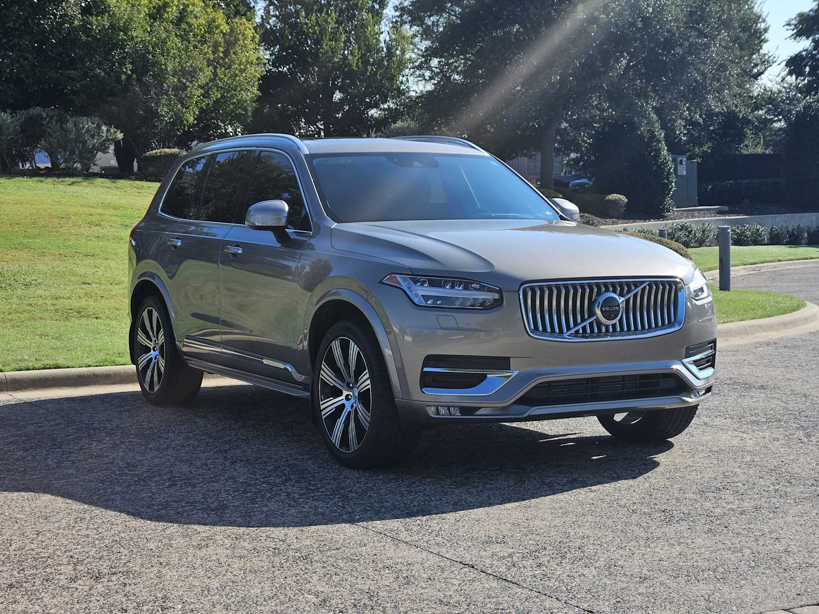 2020 Volvo XC90 Inscription photo 3