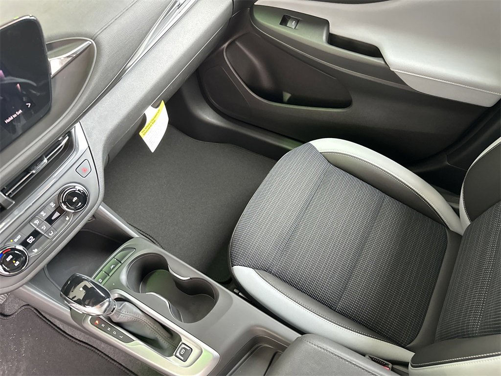 2025 Buick Envista Preferred photo 23