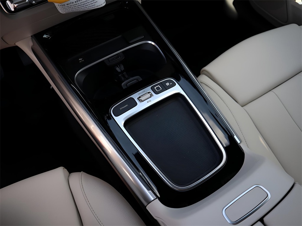 2026 Mercedes Benz GLA 250 4MATIC photo 37