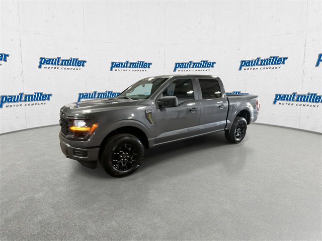 2025 Ford F-150 STX photo 4