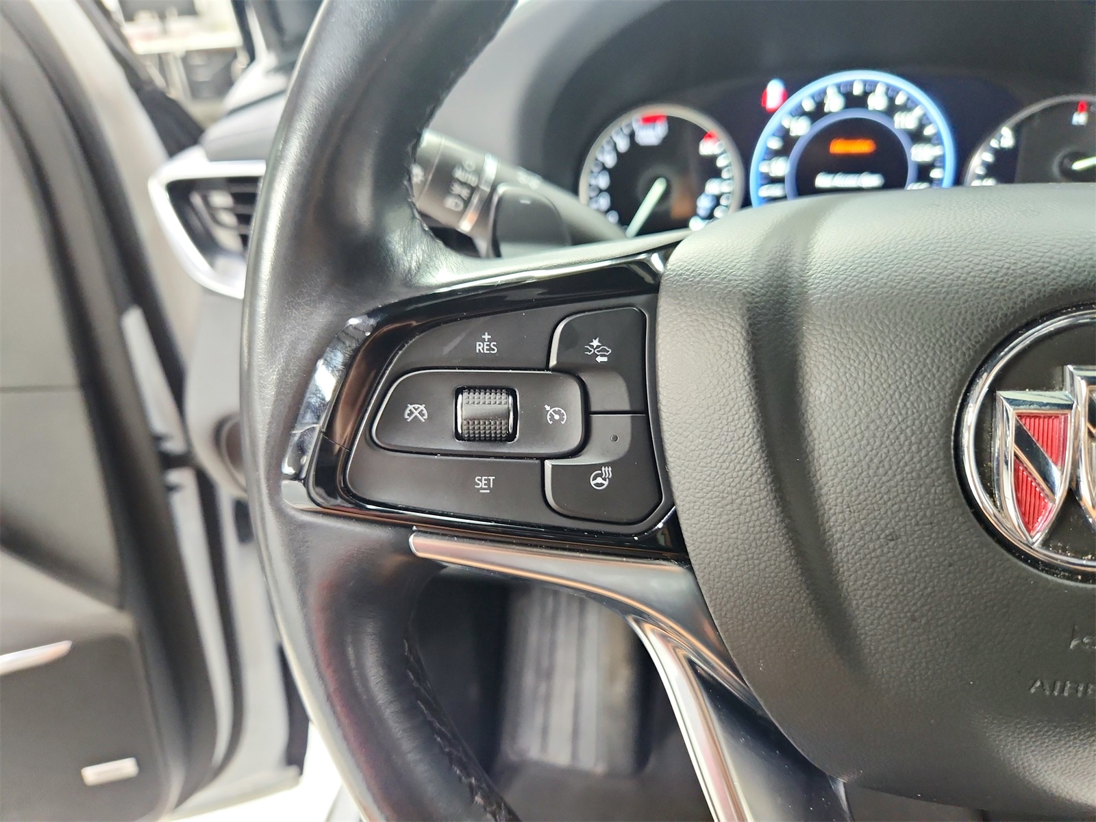 2024 Buick Enclave Premium photo 24