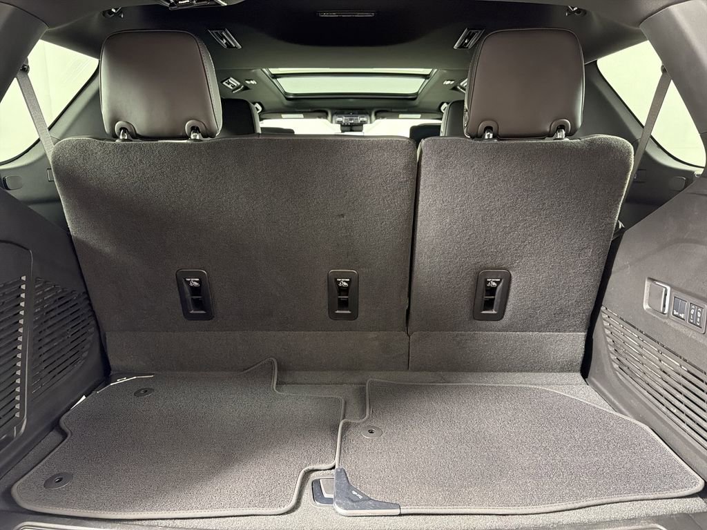 2025 Gmc Yukon AT4 Ultimate photo 19