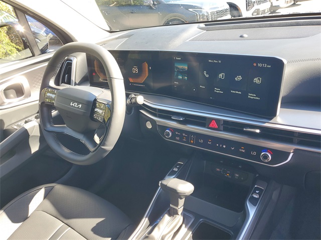 2026 Kia Sorento S photo 3