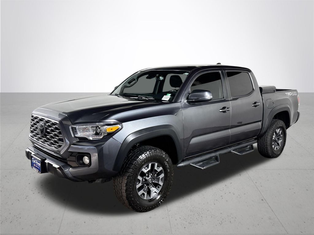 2021 Toyota Tacoma TRD Sport photo 2