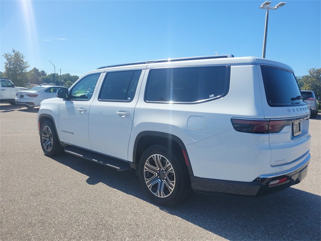 2023 Jeep Wagoneer Series II Limited photo 2