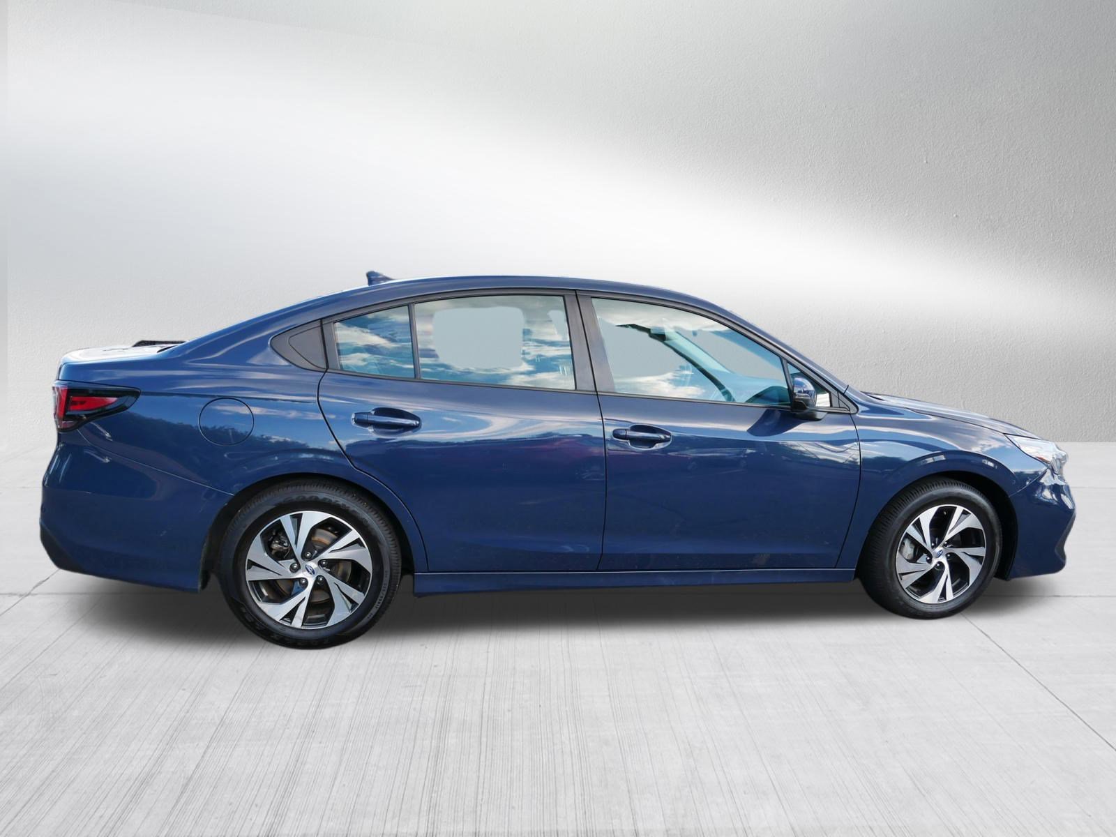 2023 Subaru Legacy Premium photo 8