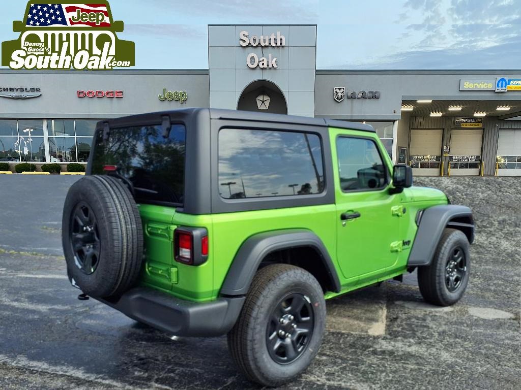 2025 Jeep Wrangler Sport photo 3