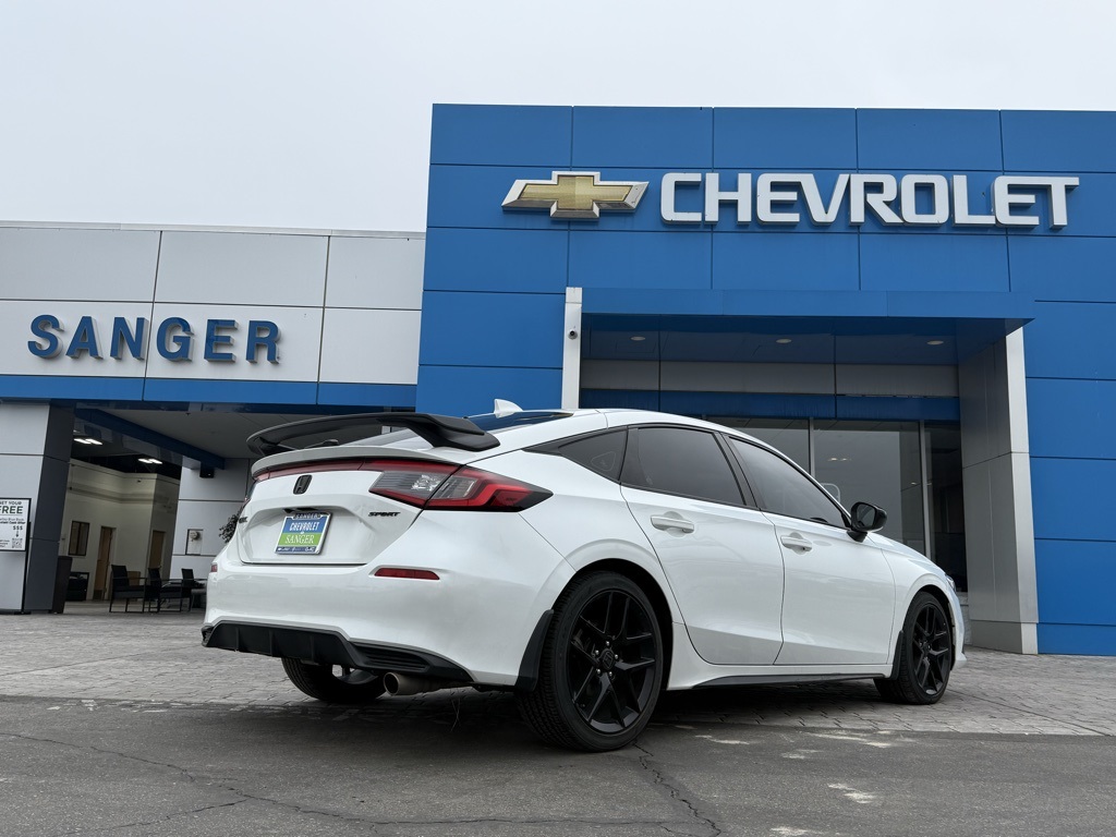 2022 Honda Civic Sport photo 2