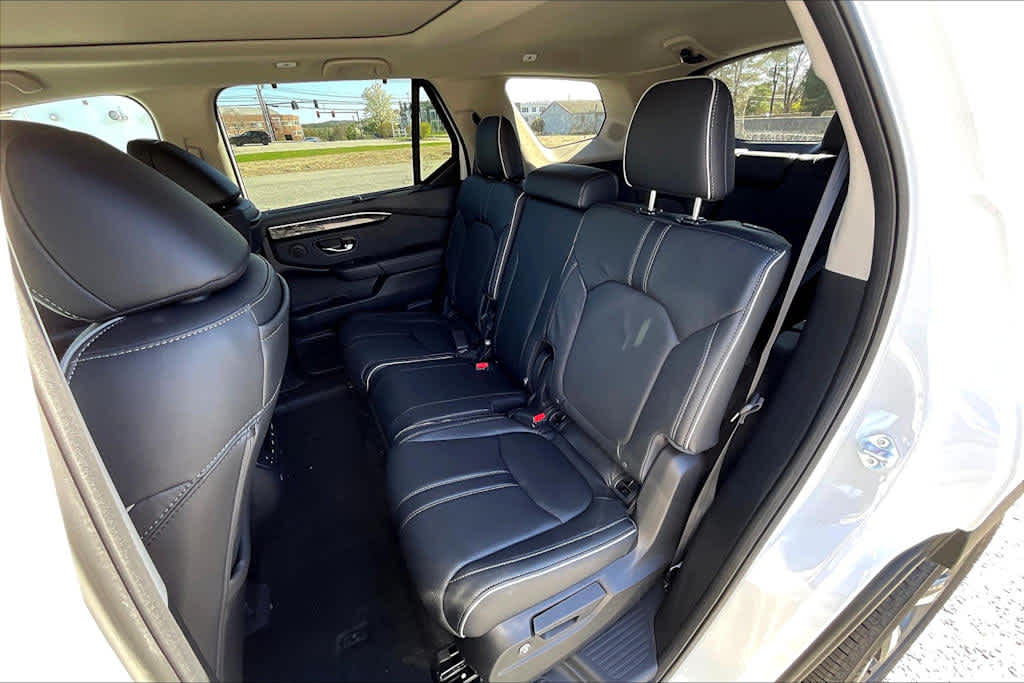 2025 Honda Pilot Elite photo 14