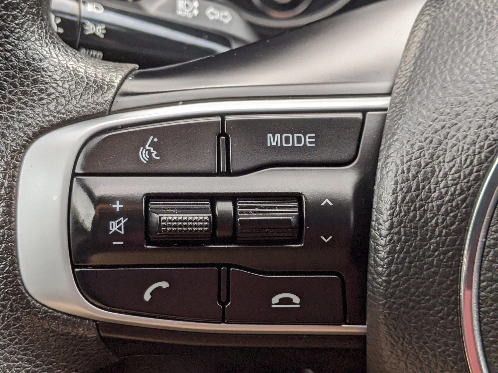 2023 Kia K5 LXS photo 16