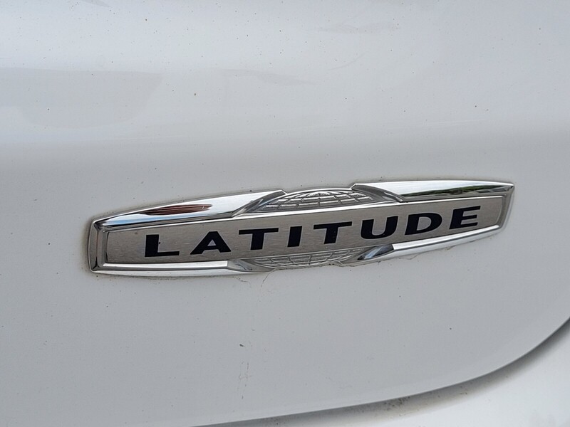 2022 Jeep Compass Latitude photo 14