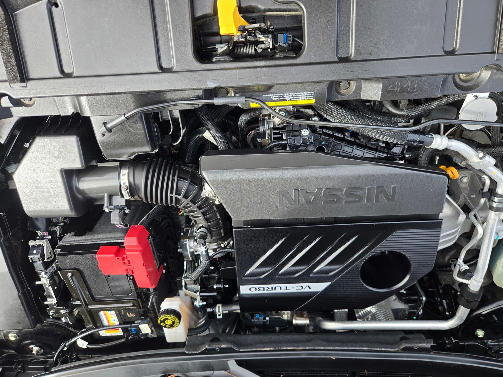 2024 Nissan Rogue SL photo 28
