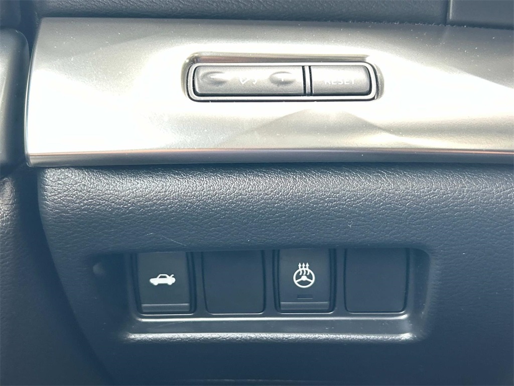2019 Nissan Maxima SL photo 27