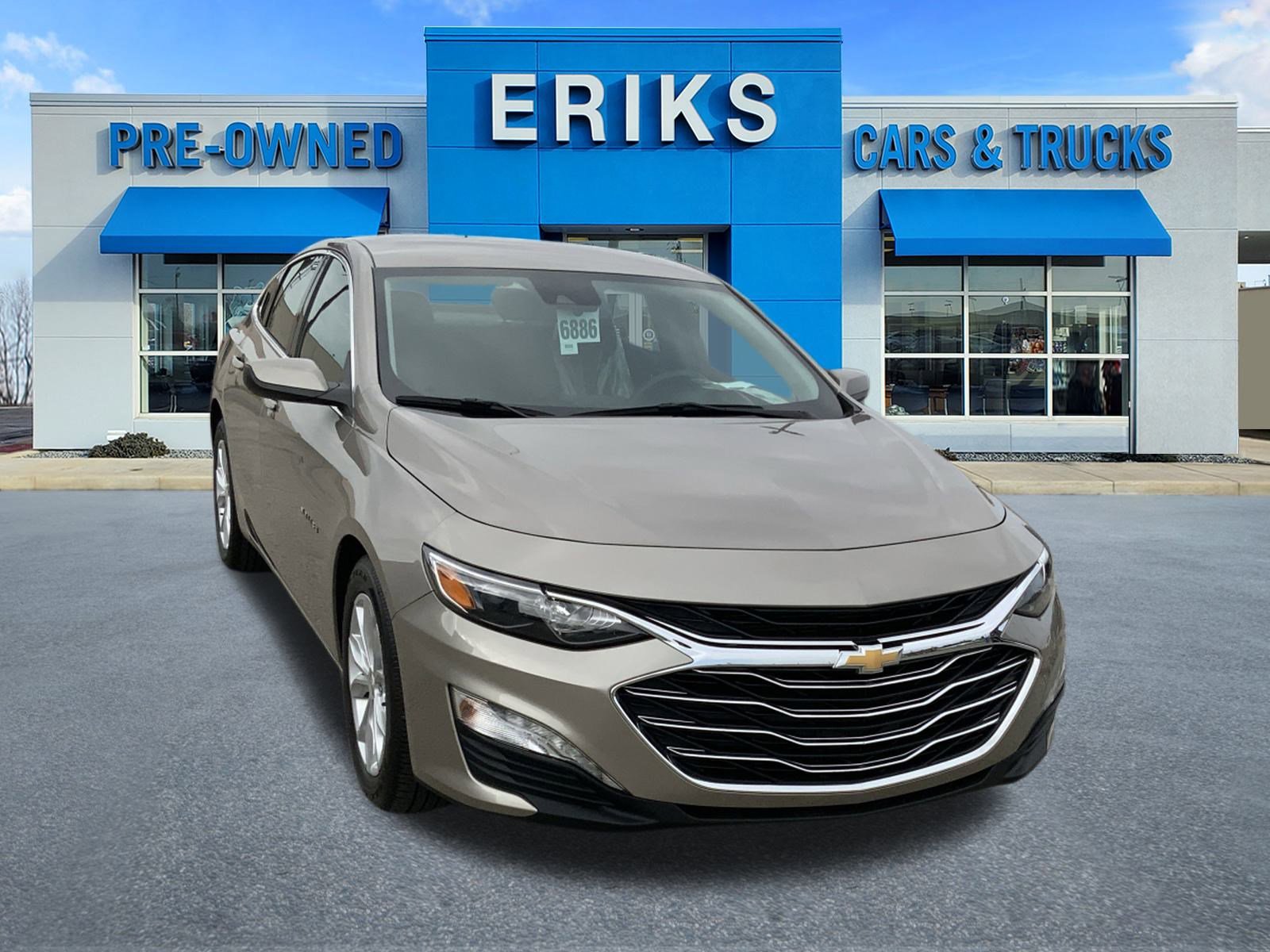 2024 Chevrolet Malibu 1LT photo 3