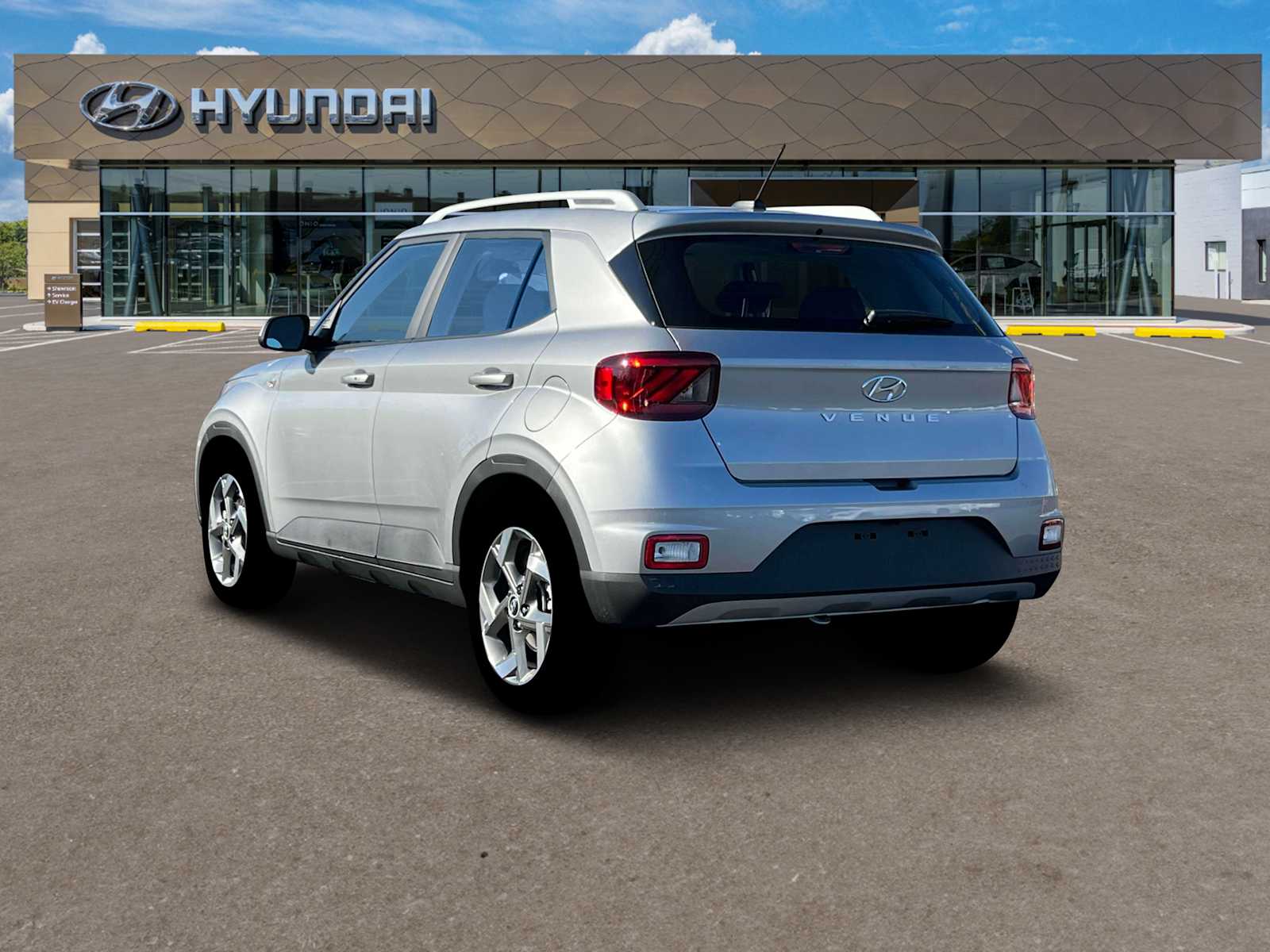 2025 Hyundai Venue SEL photo 4