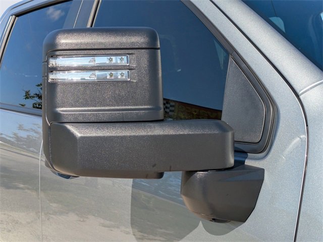 2025 Chevrolet Silverado 2500HD Custom photo 11