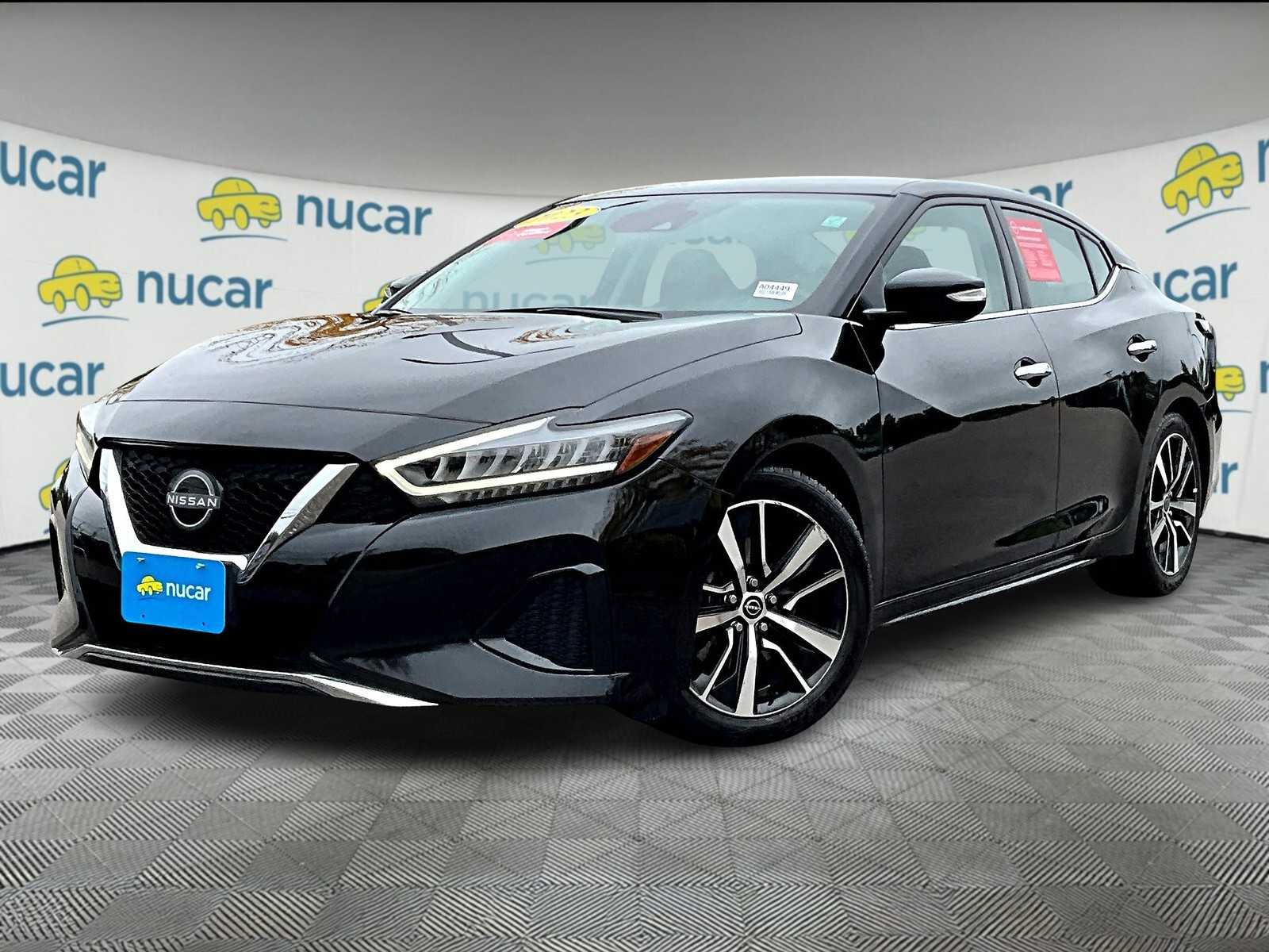 2023 Nissan Maxima SV photo 3