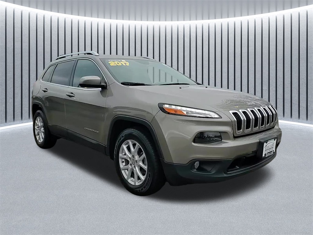 2017 Jeep Cherokee Latitude's photo