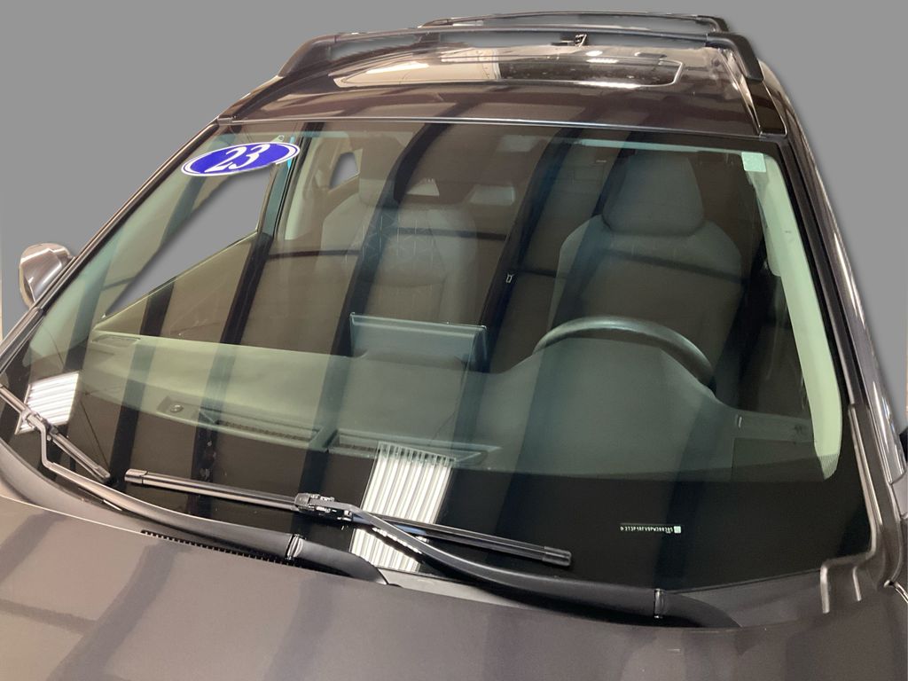 2023 Toyota RAV4 XLE photo 15