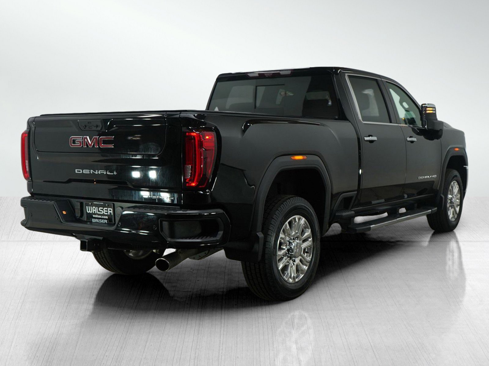 Used 2021 GMC Sierra 2500 Denali HD Denali with VIN 1GT49RE73MF177324 for sale in Bloomington, Minnesota