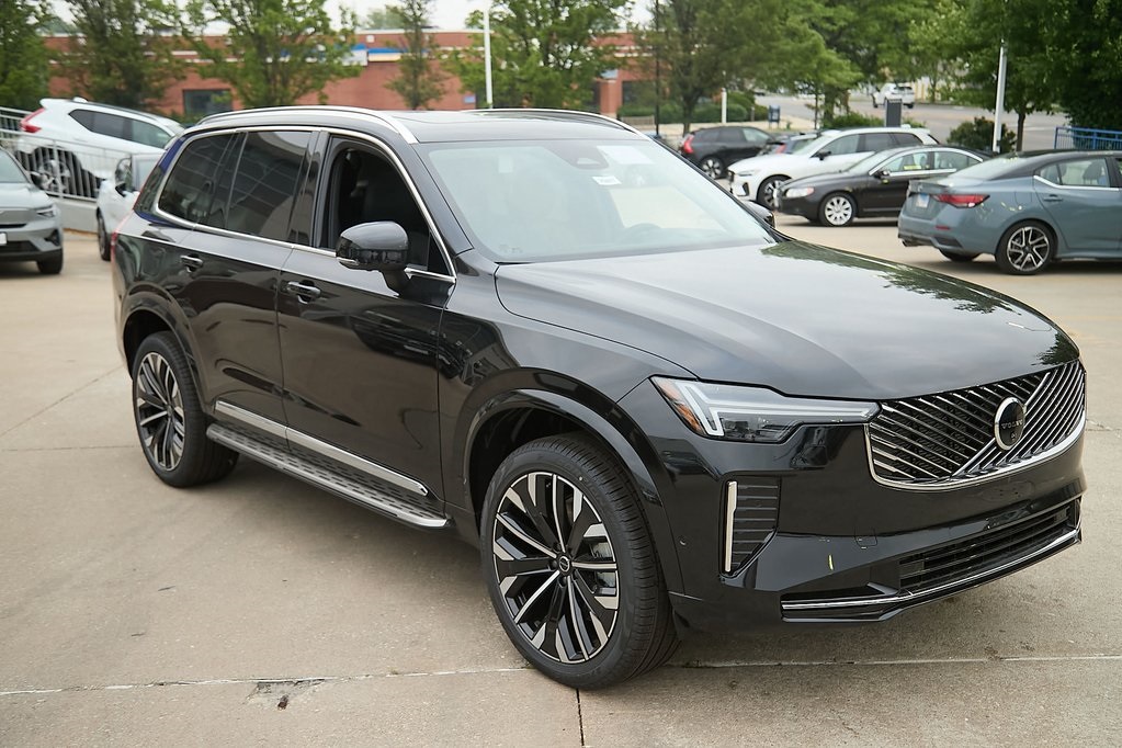 2025 VOLVO XC90 - Image 3