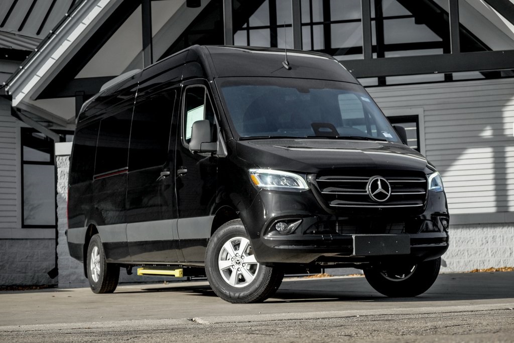 2026 Mercedes-Benz Sprinter Passenger Van Base's photo