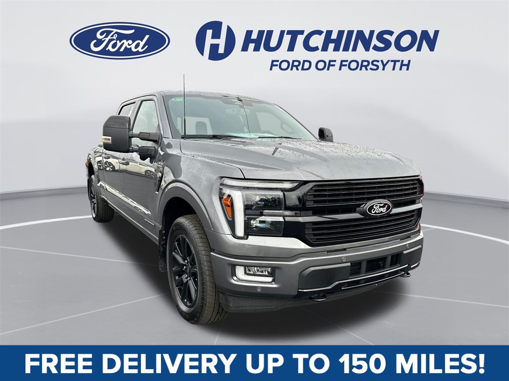 2025 Ford F-150 Platinum's photo