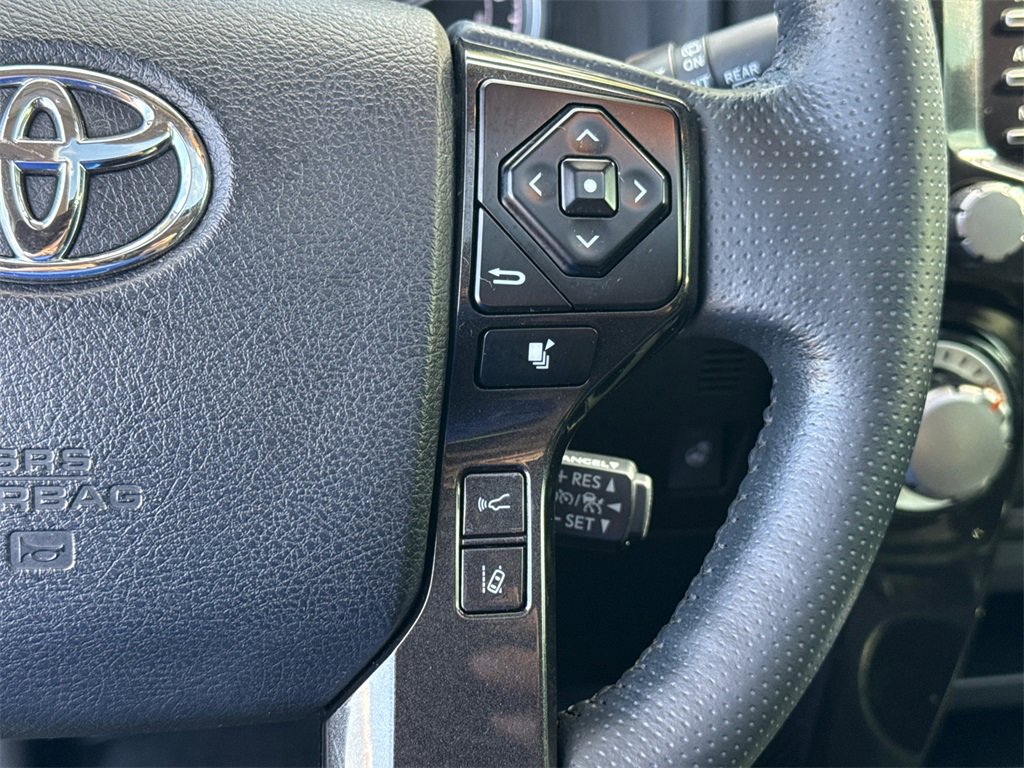 2023 Toyota 4Runner TRD Off-Road photo 19