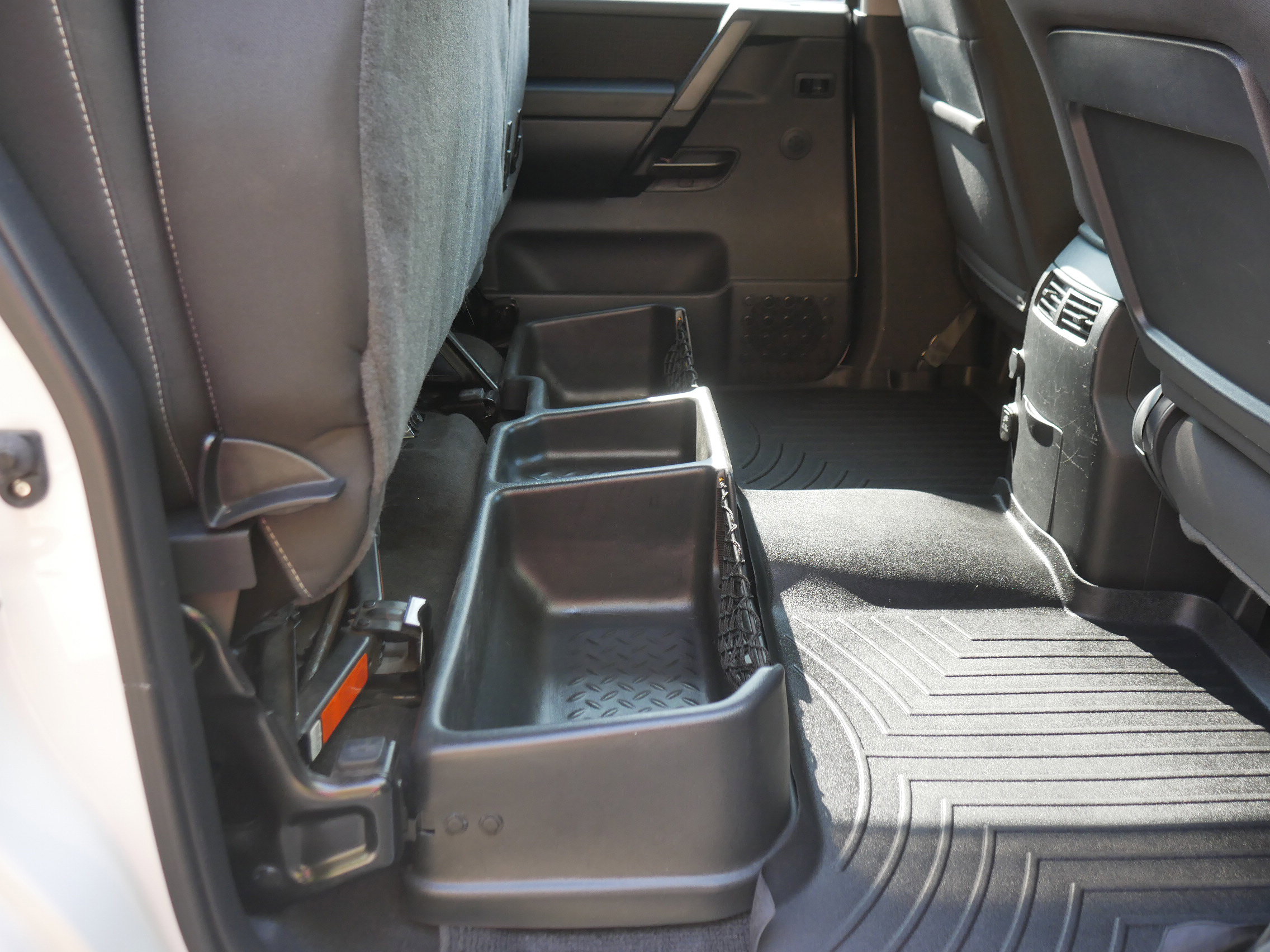 2013 Nissan Titan PRO-4X photo 30
