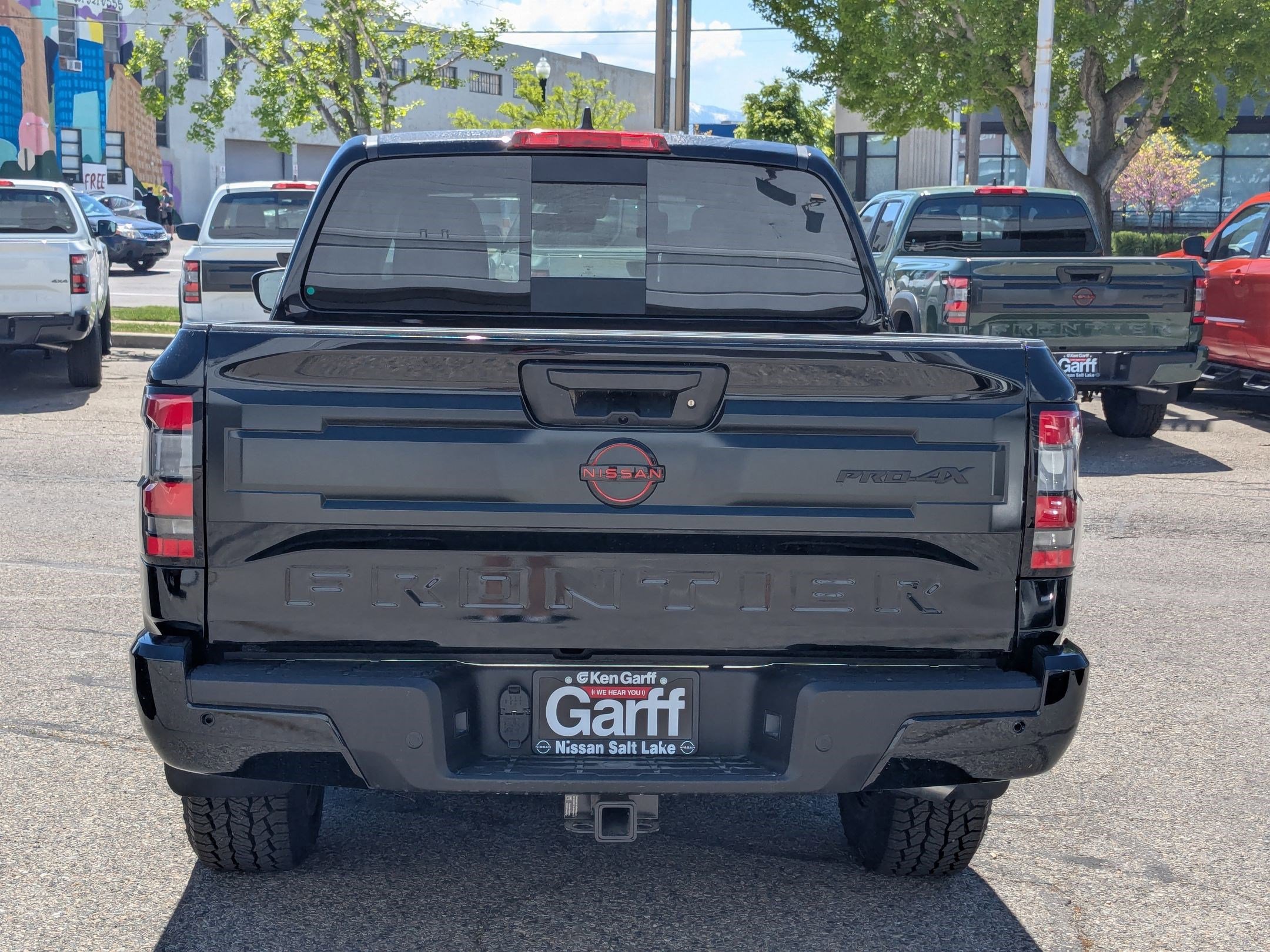 2025 Nissan Frontier PRO-4X photo 4