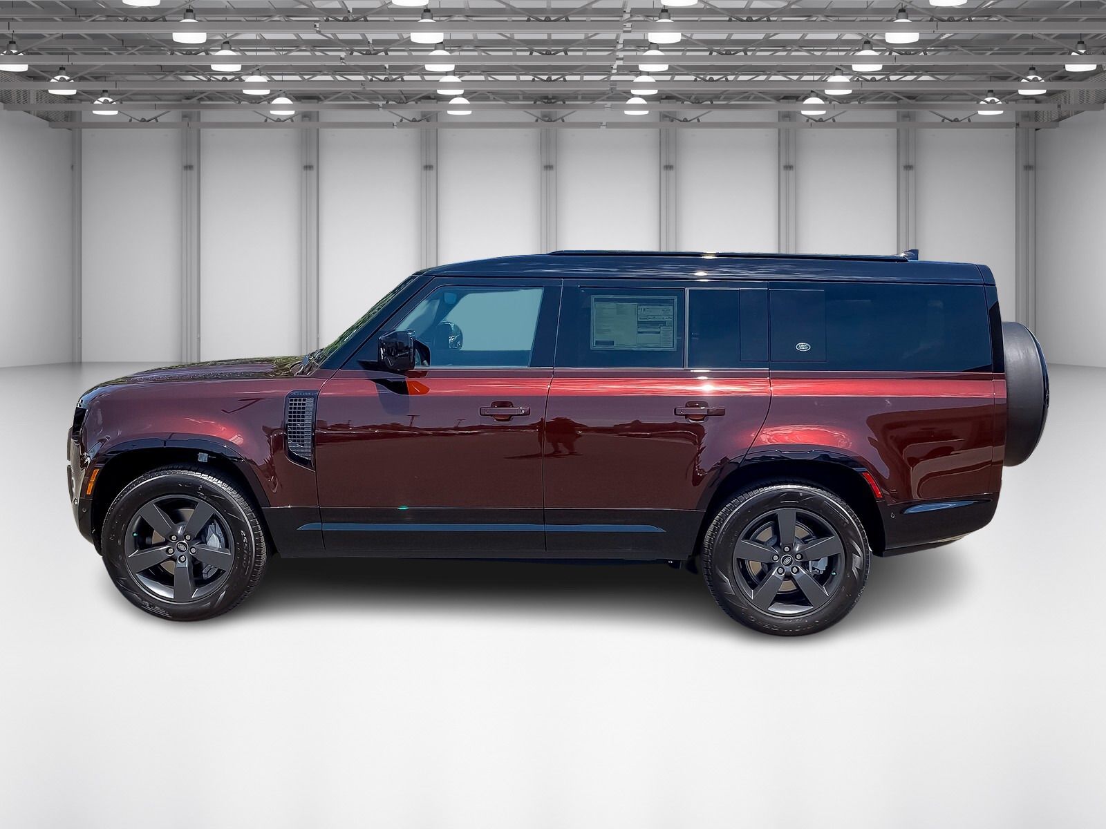 2024 Land Rover Defender 130 X-Dynamic SE photo 2