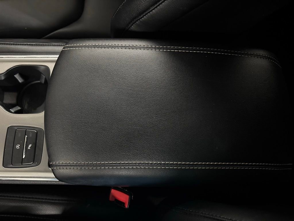 2024 Ford Edge Titanium photo 25