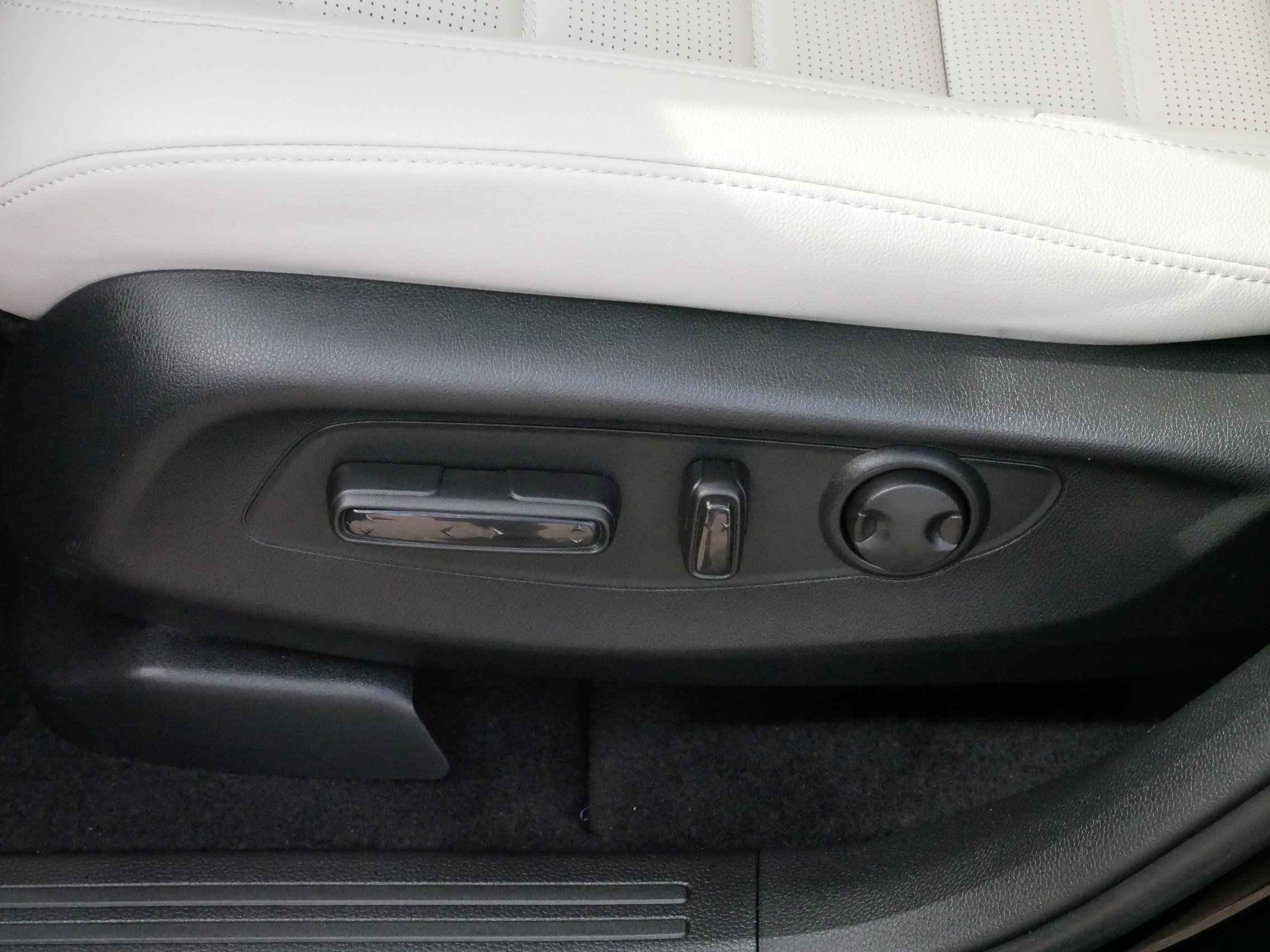 2024 Honda CR-V EX-L photo 20