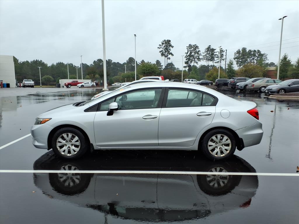 2012 Honda Civic LX photo 2