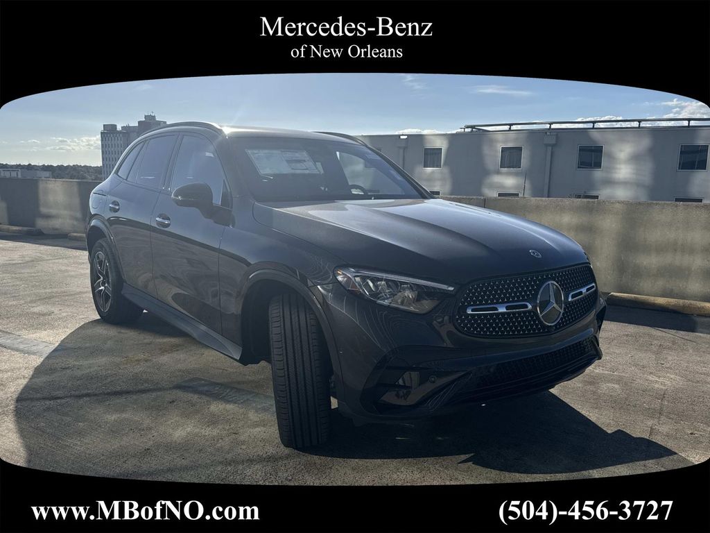 2026 Mercedes-Benz GLC Base's photo