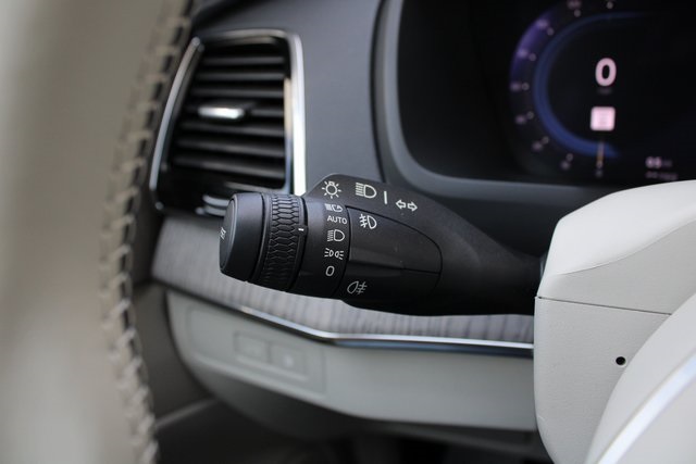 2024 Volvo XC90 Recharge T8 Plus photo 9