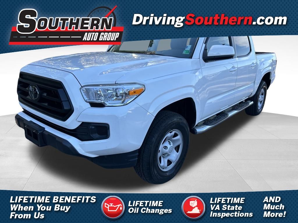 2022 Toyota Tacoma SR's photo