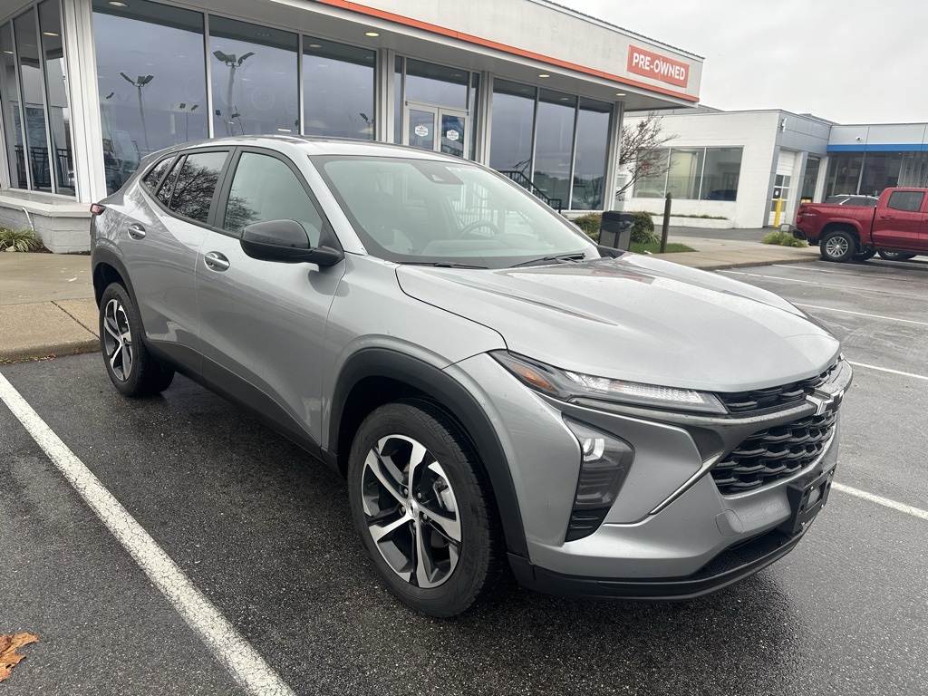 2024 Chevrolet Trax photo 4