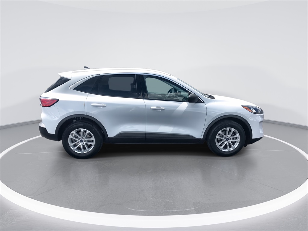 2022 Ford Escape SE photo 9