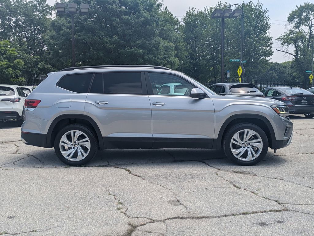2022 Volkswagen Atlas V6 SE Technology photo 3