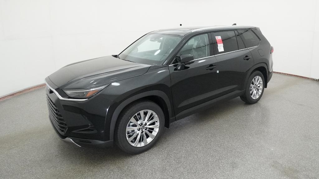 2026 Toyota Grand Highlander Platinum's photo