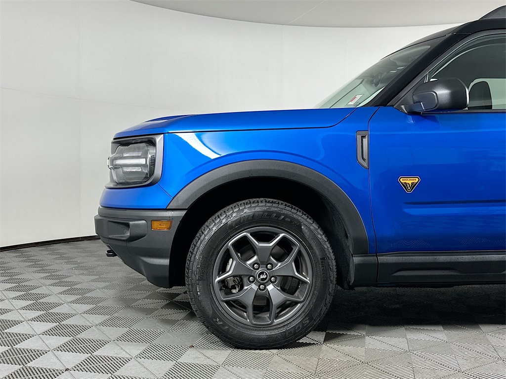 Used 2022 Velocity Blue Metallic Ford Badlands image 9